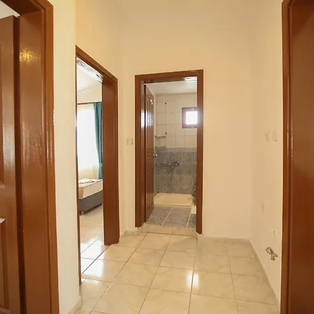 アパートホテル Hubble Bubble