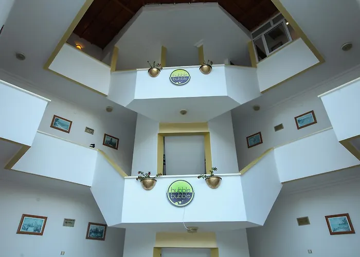 Aparthotel Hubble Bubble